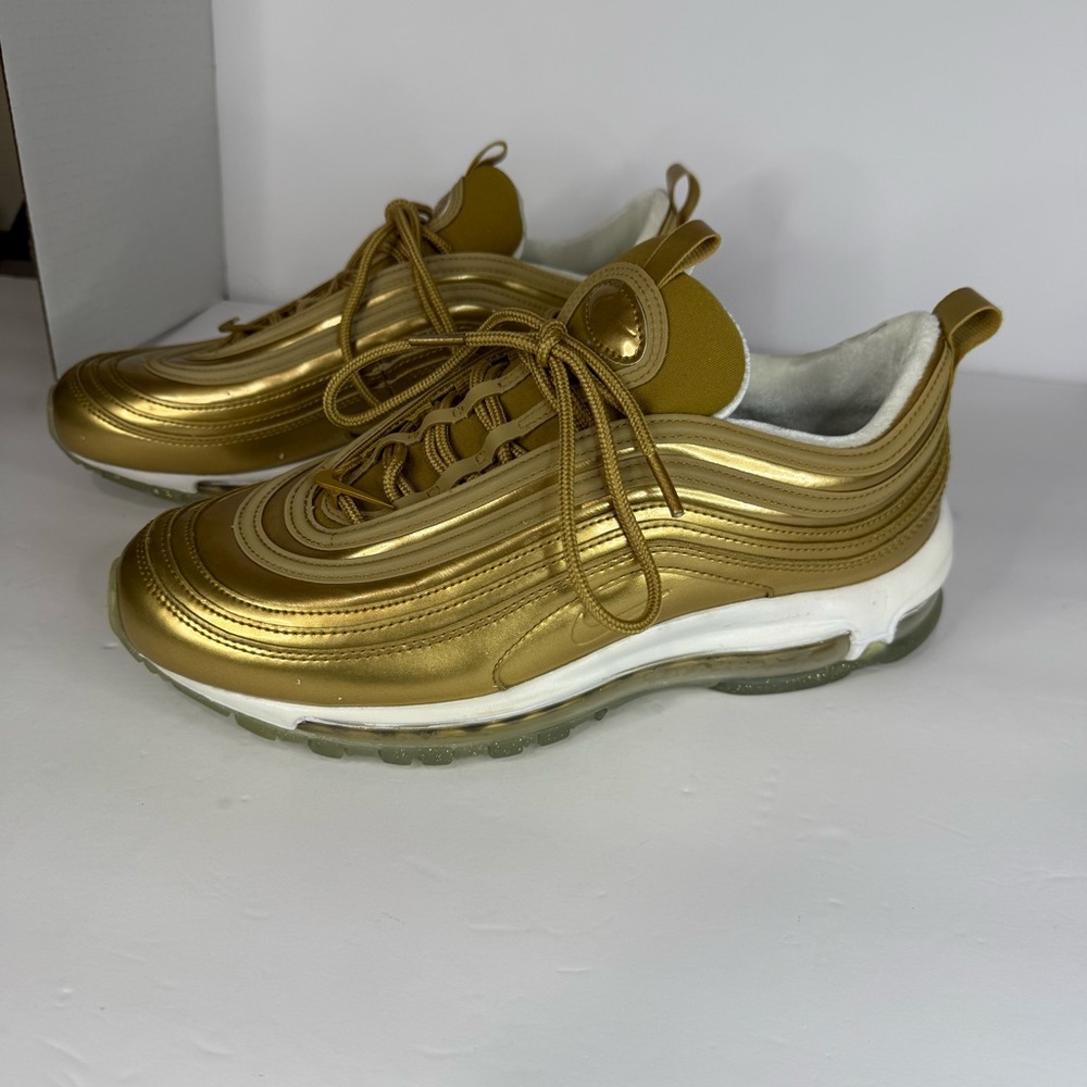 Nike Air Max 97 QS Metallic Gold CJ0625-700 Women's Size 10